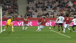 まじかよ！伊東純也不在の“ランス兄弟”が猛烈波状攻撃！中村敬斗＆関根大輝の“弟”コンビが連続シュートでゴール強襲の瞬間