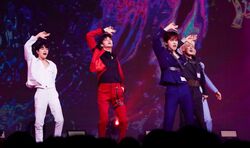 「レベルが歴代級」日本人カズタ含むアイドルチームの完璧ステージに最高得点！プロたちもスタンディングオベーション『青春スター』