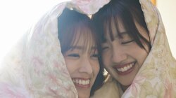 日向坂46・佐々木久美＆佐々木美玲が卒業前に“最高の笑顔” 1万5000字の対談インタビューも 『B.L.T.3月号』表紙登場