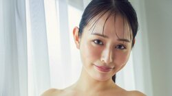 レースクイーン卒業後はグラドルとして活躍 天野ちよが圧倒的な“艶”で魅せる 『FLASH』登場