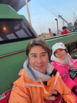  川崎麻世、妻とのカワハギ釣りで勝利を報告「これはかなり嬉しい！！」 