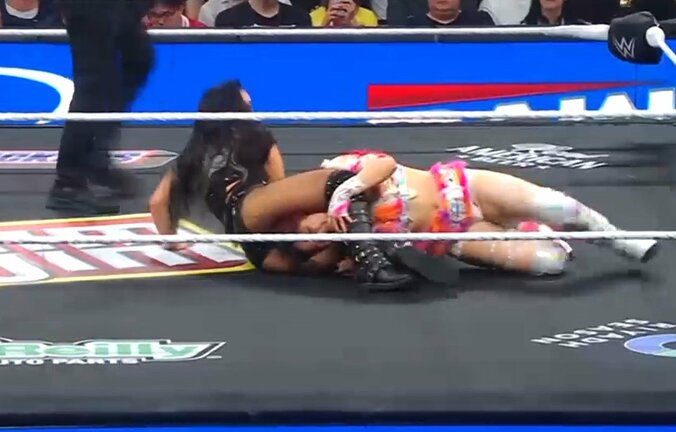 ロクサーヌとイヨの攻防