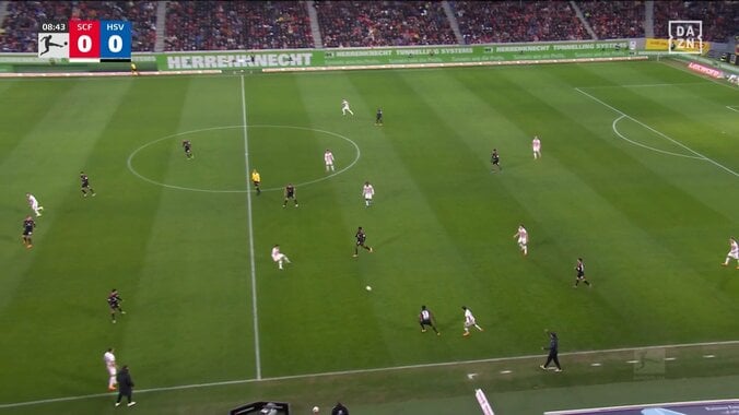 「レベチ」24歳日本代表MF、超視野＆高精度ピンポイントパスで決定機演出「いいとこ見てた」「まじウマい」圧巻チャンスメイクが話題に 3枚目