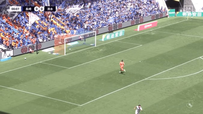 「何してんの！」J1長崎が“キックオフ7秒”で衝撃失点…GKキックが清水FWの足直撃「トラウマ級…」「Jリーグ最速？」 5枚目