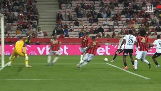 【映像】中村→関根の連続シュート