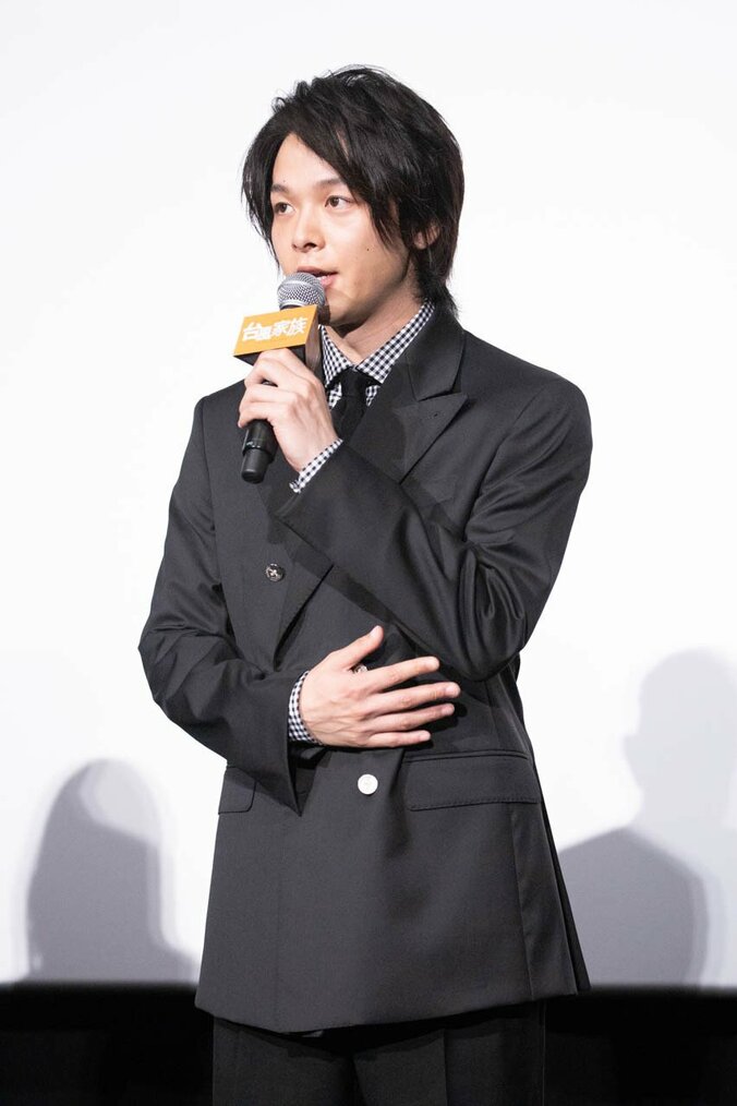 【写真31枚】『台風家族』初日舞台挨拶 30枚目