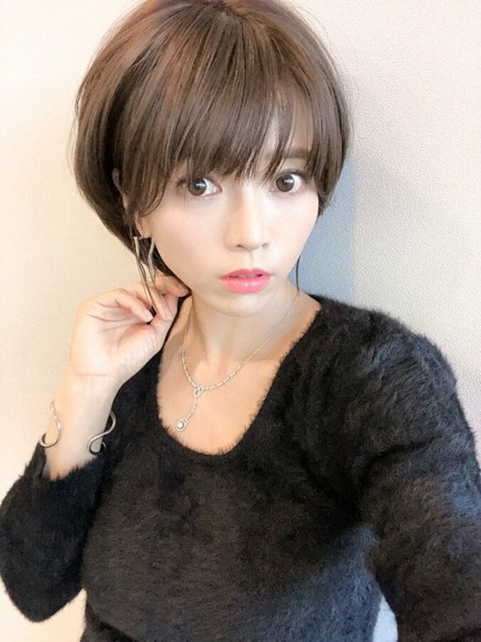 釈由美子、役作りでウルフカットにした写真を公開「格好イイ」「似合ってます」の声 1枚目