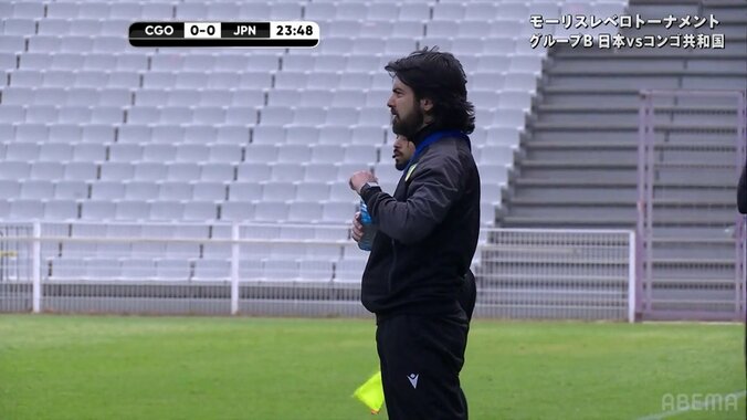 「なぜオフサイド?」「オンだな」“微妙ジャッジ”にファンもやもや「これオフやったら何も出来んやん」VARなしでラッキー?“幻の失点”が話題に 2枚目