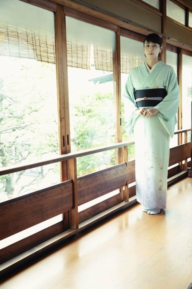 “怖い女”役が続く水野美紀、今度は相手を言葉で刺す略奪女に　「この怖さはこの年齢にならないと出せないもの」 9枚目