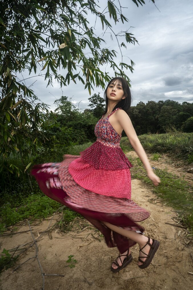 “制コレ2022”蓬莱舞、初めての大人ランジェリー姿も披露 2nd写真集が3月31日に発売決定 2枚目