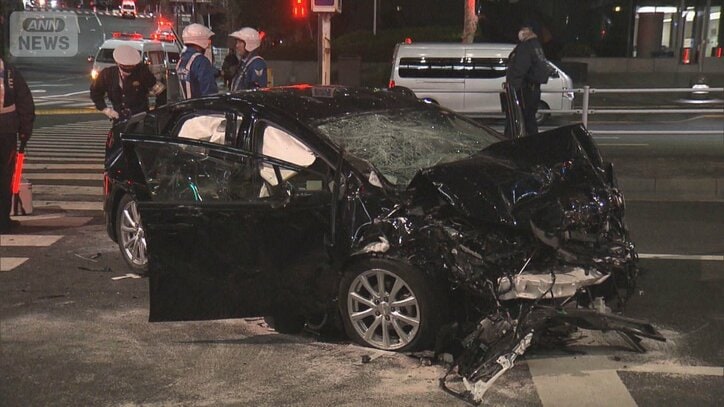 官邸出発の数十秒後に事故…公用車信号無視で9人死傷 事故の瞬間映像