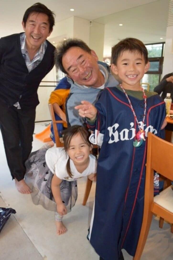 東尾理子、長男・理汰郎くんが7歳の誕生日を迎え「家族と仲良しが集まってお祝い」