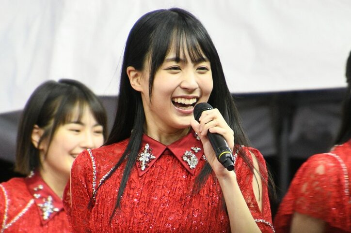 乃木坂46・4期生が初の『TIF』出演でフレッシュなパフォーマンス、清宮レイの”必殺技レイパンチ”に会場沸く