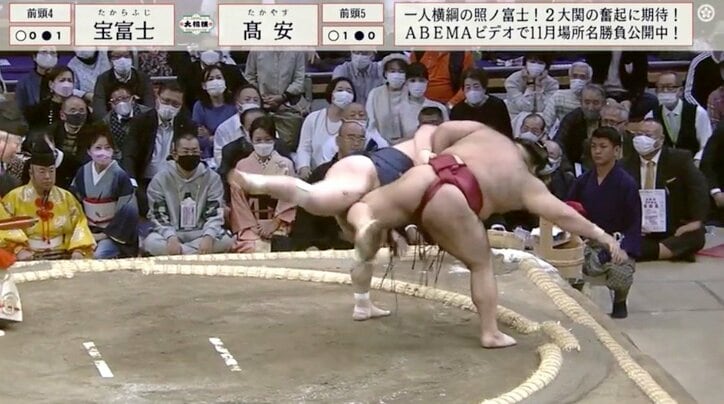 高安、宝富士の一番は3分10秒の熱戦！ 相撲ファン興奮「まさに大相撲」「攻防すごかった」