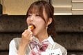体重38kgのキャバ嬢、“ハンバーガー10個”を衝撃完食！「食費は毎月300万円」オズワルド伊藤も唖然