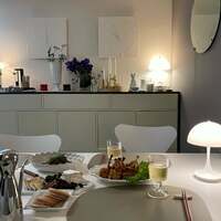 渡辺満里奈『ホームパーティー（友だちの家で）』