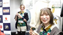 「あ、サンタさんだ♪」猛獣女子たちがプレゼントに目をキラキラ輝かせる瞬間／麻雀・Mリーグ