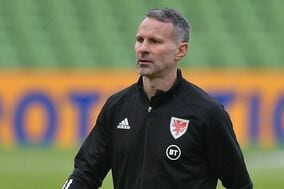 64年ぶりW杯出場のウェールズ、“英雄” ギグス監督が電撃辞任！20年に恋人への暴行容疑で逮捕され休職中 「自分の国を指揮するのは光栄だった」