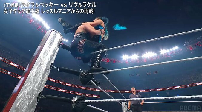 トップコーナーでの攻防