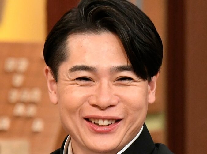 【写真・画像】週2勤務で売上240万円！ 寿司屋に転身した人気芸人、ミシュラン掲載店での“間借り寿司”の実態を公開「予約は2ヶ月待ち」　1枚目