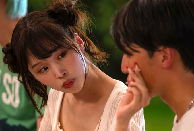 【写真・画像】24歳セクシー女優に“年商1億円超え”35歳不動産経営者が積極アピール 巧みな話術に「モテそう」の声　1枚目