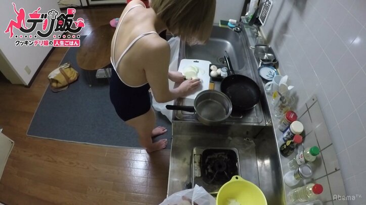 「月7日の出勤で月収3桁」を稼ぎ出す　“ドS”美女の得意プレイは……