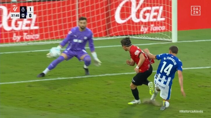 【映像】完璧トラップ＆シュートで圧巻フィニッシュ