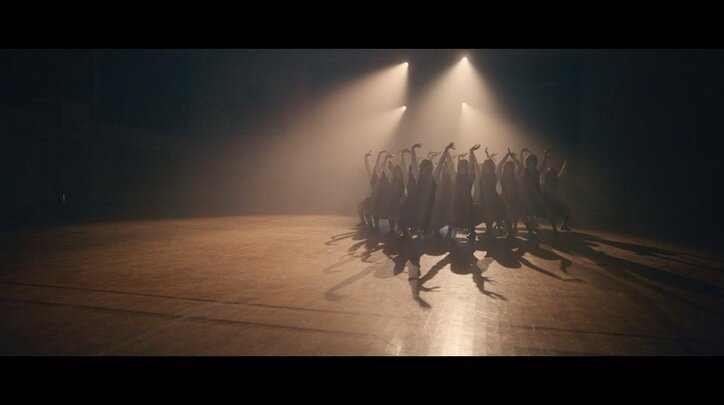 欅坂46、ドラマ主題歌「エキセントリック」MV公開!