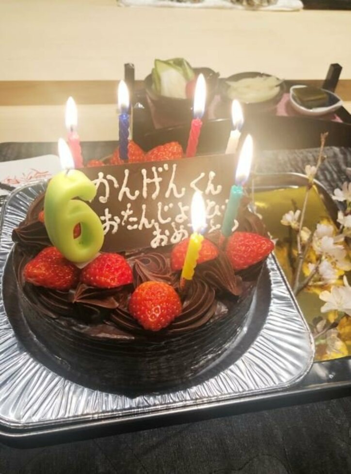 市川海老蔵、勸玄くん6歳の誕生日ショットに「ママにそっくりですね」「麻央ちゃんに似てる!」の声