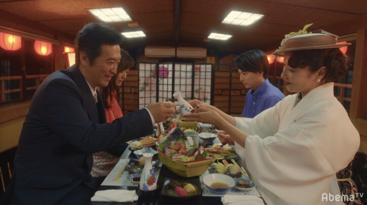 小池徹平、修羅場中にシャワーを浴びるセクシーな姿を披露　「早く出ろ」と視聴者ツッコミ　『奪い愛、夏』第４話