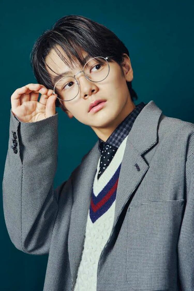 写真・画像】綾野剛が25歳年下の新人・齋藤潤に期待する継承 言葉では