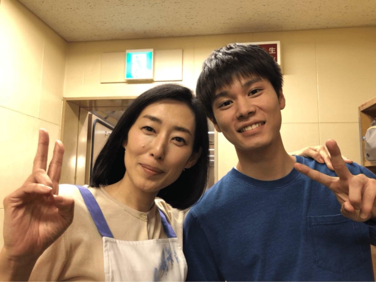 あな家 荻原利久 木村多江との親子ショット初公開 ホントの親子みたい 話題 Abema Times