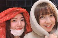 篠田麻里子、“ひとまわり違い”松井珠理奈とキュートな表情の後に変顔3連発！ 「元気をもらえるふたり」とファン歓喜