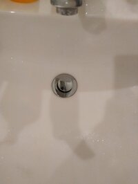 小林礼奈『ありがとうって言えない気持ち』