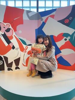  川崎希、子ども達が『HERMES』で作ったバッグを公開「ダディーにプレゼントしてたよ」 