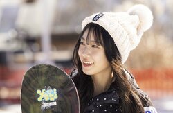 告白された回数は17回・すらり美脚の高1女子、北海道出身の高校中退ヤンキーとスノボで密着デート「チャラくてもOK」