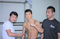 亀田和毅が2階級制覇に向けて肉体改造に成功！　長男・興毅も「ものすごいパワー」と太鼓判