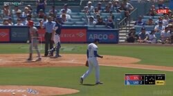 大谷翔平、自ら逆転弾→次のイニングで奪三振ショーで“静かなガッツポーズ”が思わず飛び出す…圧巻投球にファンも興奮「ほんとすげぇなぁ…」