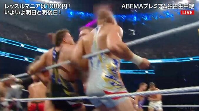 2人まとめてラリアット