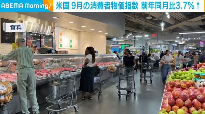 買い物客ら（資料）