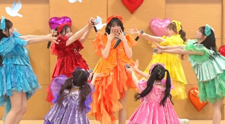 【映像】超貴重！？ FRUITS ZIPPERの生歌サプライズライブで女子高生に“異変”