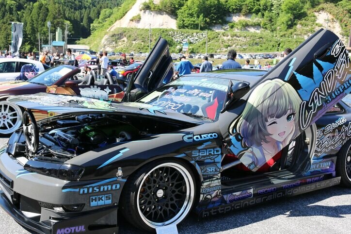 【写真・画像】「ウマ娘」「ホロライブ」ほか「痛車」150台が奥伊吹に大集合!初夏のスキー場で5月25日「漫画・アニメ・ゲーム」のイベント開催! 11枚目