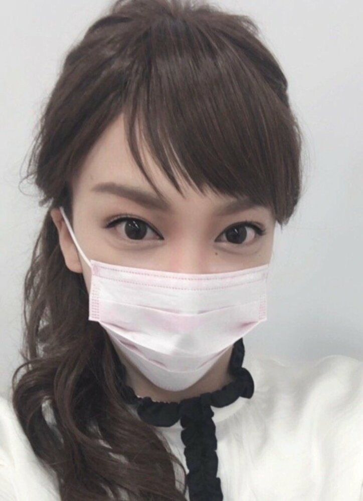 ざわちん、NEWS手越祐也&平愛梨のものまねメイクを披露し反響「ほんまに本人かと…」「感動レベル！」