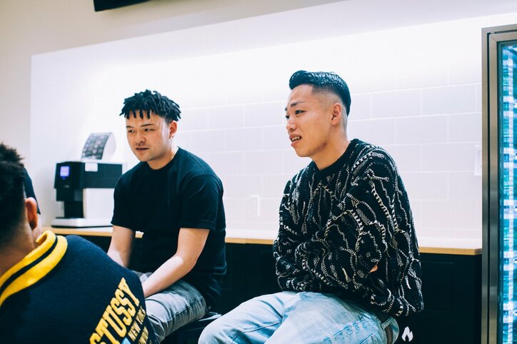 「eydenが"ラップスタア誕生"で優勝してメンバーがそういうフィールドに立った。プレッシャーもあるけど、そこを通らないとクルーとして強くならない」eyden率いるクルー・98jams メンバーの素顔と変化。