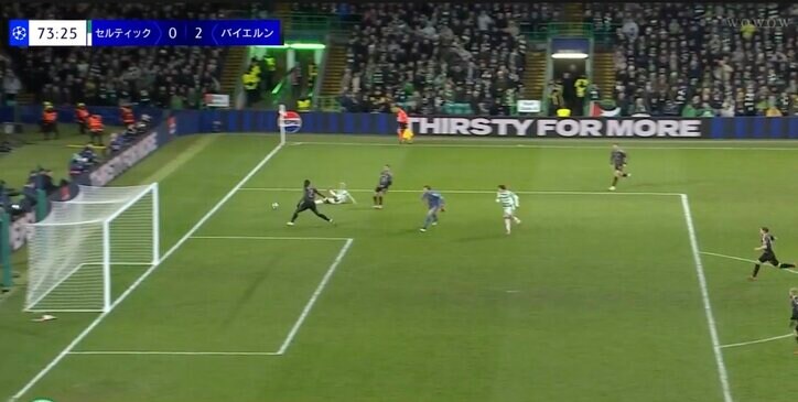 【写真・画像】スタジアム騒然！ 前田大然、爆速すぎる“忍者ゴール”炸裂の瞬間「速えええ！」 相手DFドン引き… いきなり出現→驚愕の“超反応ヘッド弾”　1枚目