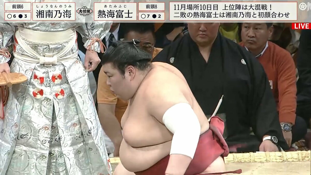 首位タイの注目株・熱海富士、快進撃を支える立ち合い前の“ルンルン