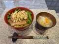 堀ちえみ、朝からサムギョプサル丼を堪能「お代わりしたいほどの美味さ!」