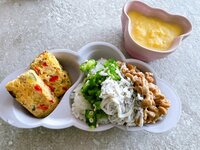 桃『食べてる動画が好きって言ってくれてる方が多くて嬉しい』