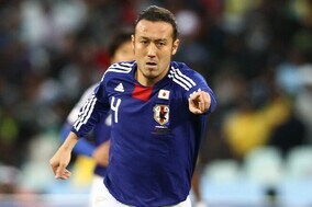 「１回クリアしている」闘莉王がスペイン戦の失点を悔やむ。後半に向けては「もう少し出る勇気が必要」【W杯E組】