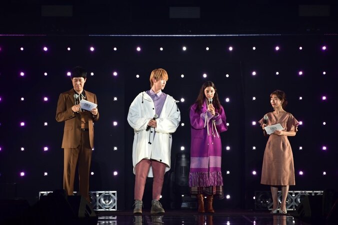 新木優子＆杉野遥亮、約32,700人を“トリコ”に！ 『あのコの、トリコ』キャスト登壇ステージレポート到着 3枚目
